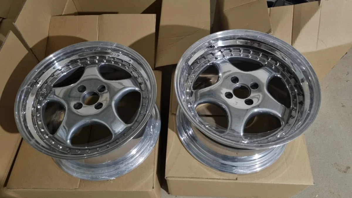 Felgi aluminiowe wieloczęściowe - uszkodzenia felg Rzeszów